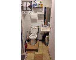 Northeast Convenience Store, Calgary, AB T1Y2X1 Photo 9