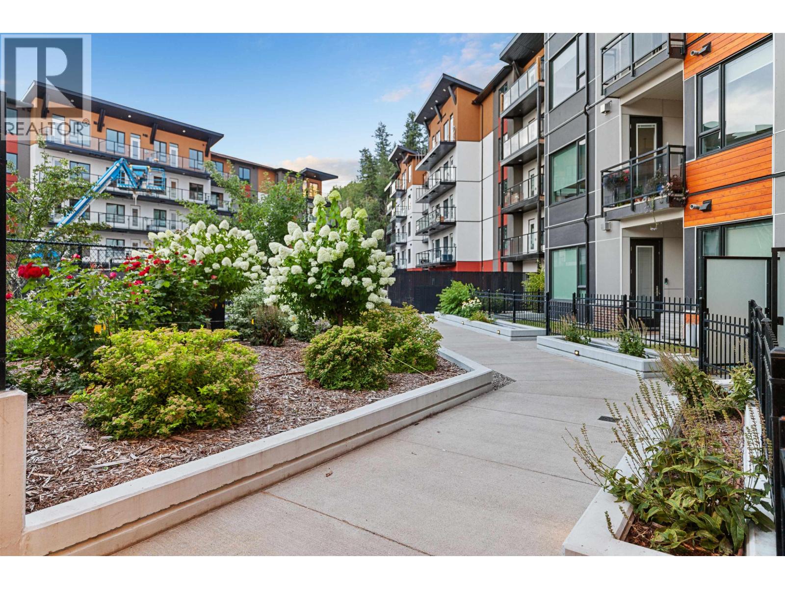 #202 1087 6TH AVENUE - Image 21