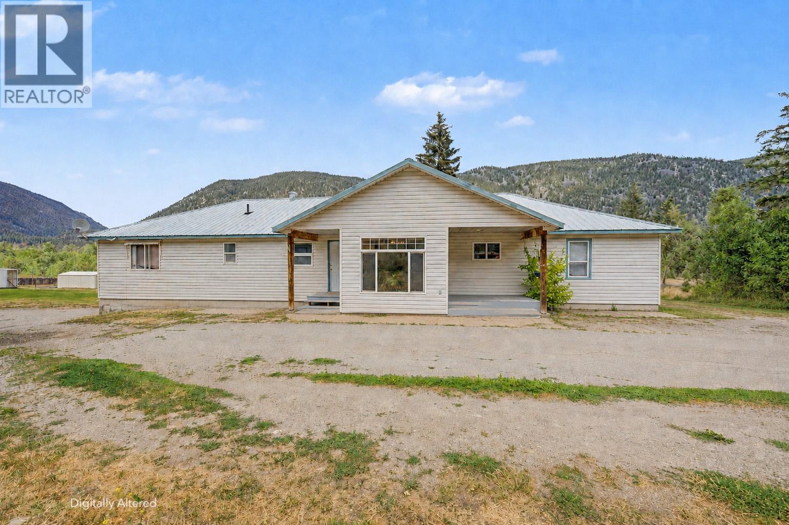 1167 Highway 3 - 6