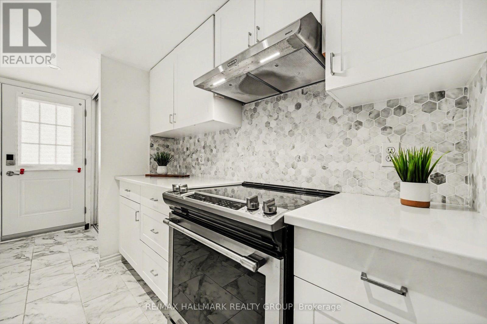 #15 1204 SHILLINGTON AVENUE - 7