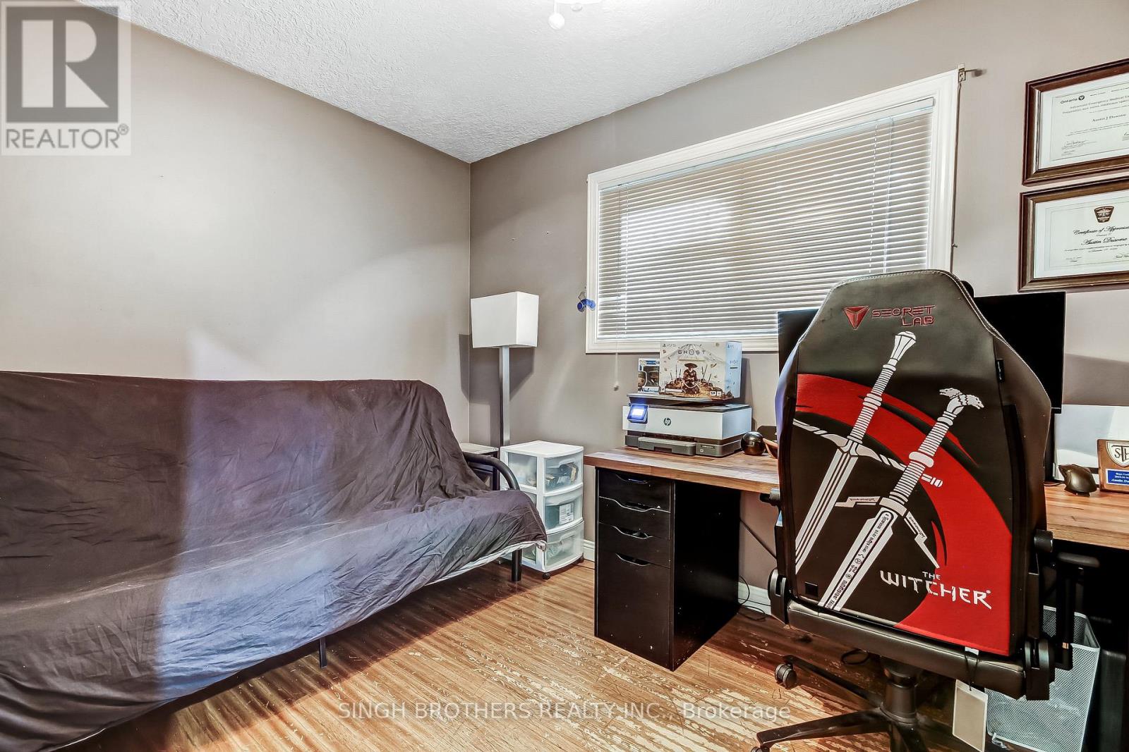 344 SPRINGBANK AVENUE N - 6