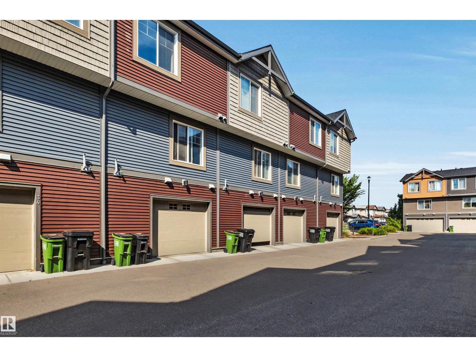 #33 3025 151 AV NW - 30