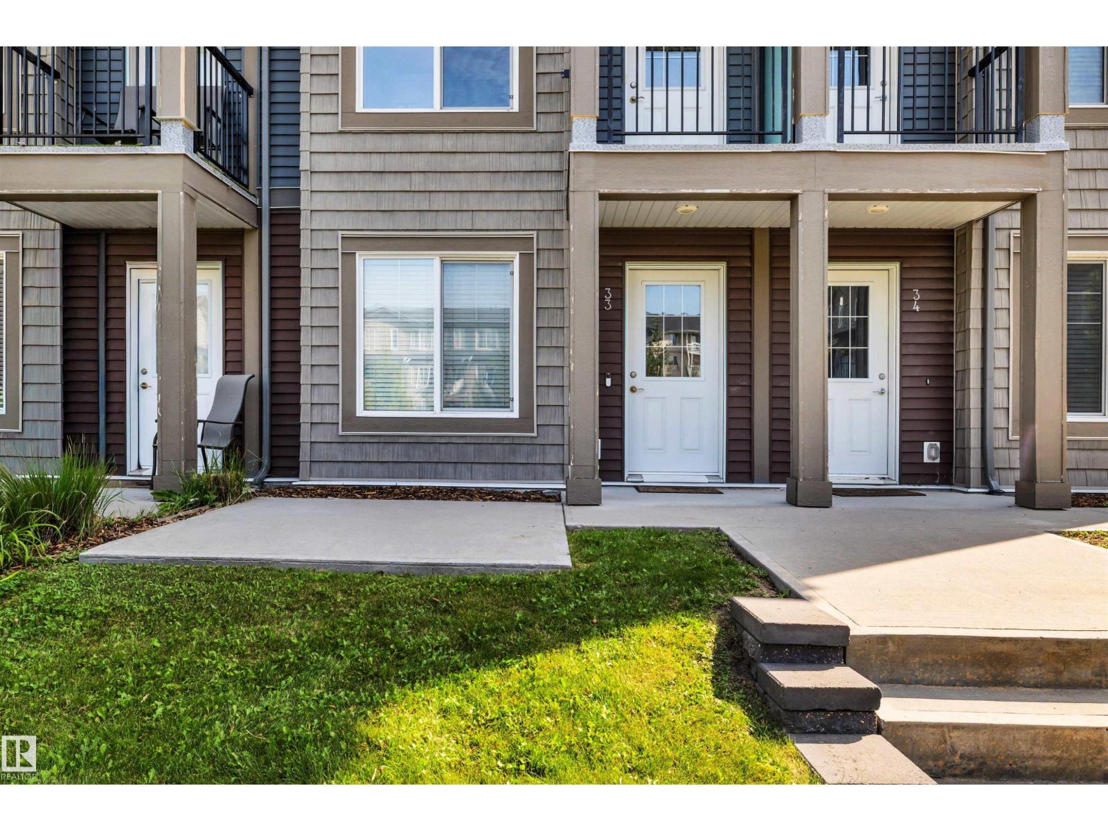 #33 3025 151 AV NW - 34
