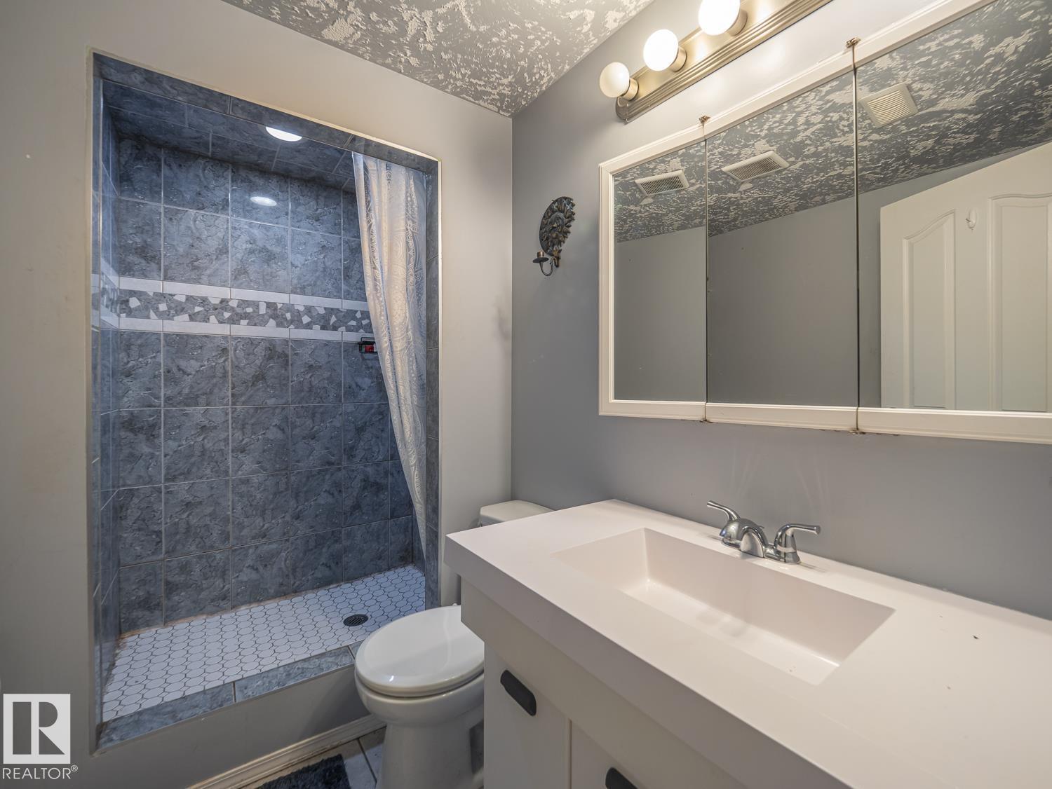 5337 47 ST N - 19