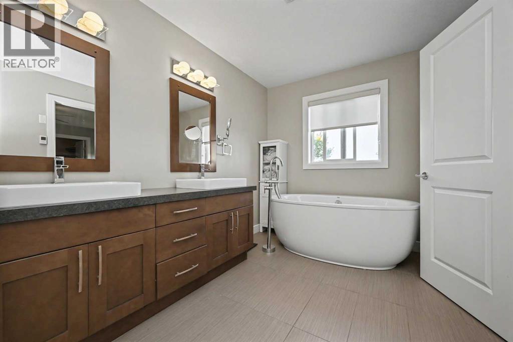 11813 86A Street - 26
