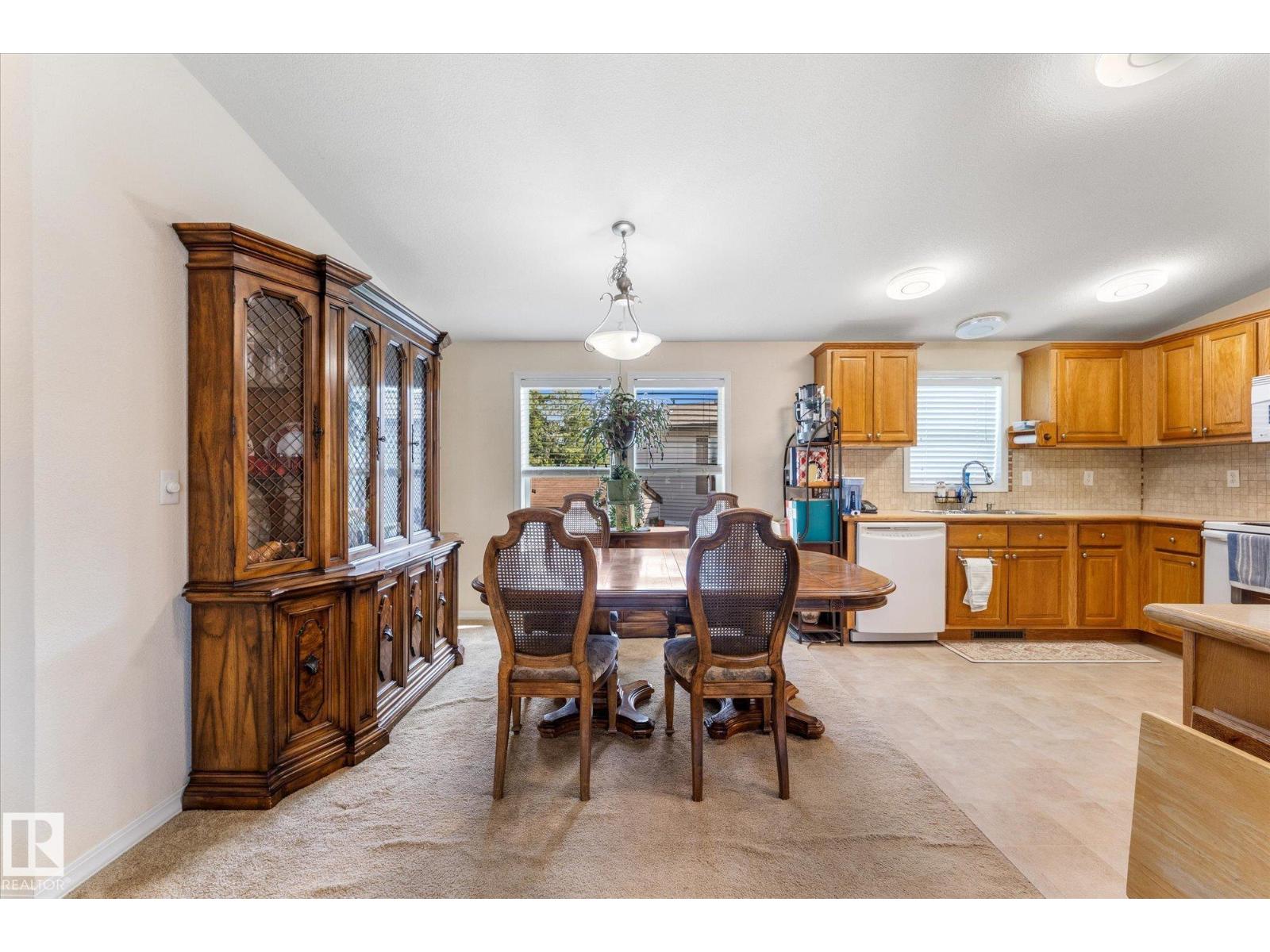 1242 53222 Range Road 272 - 11