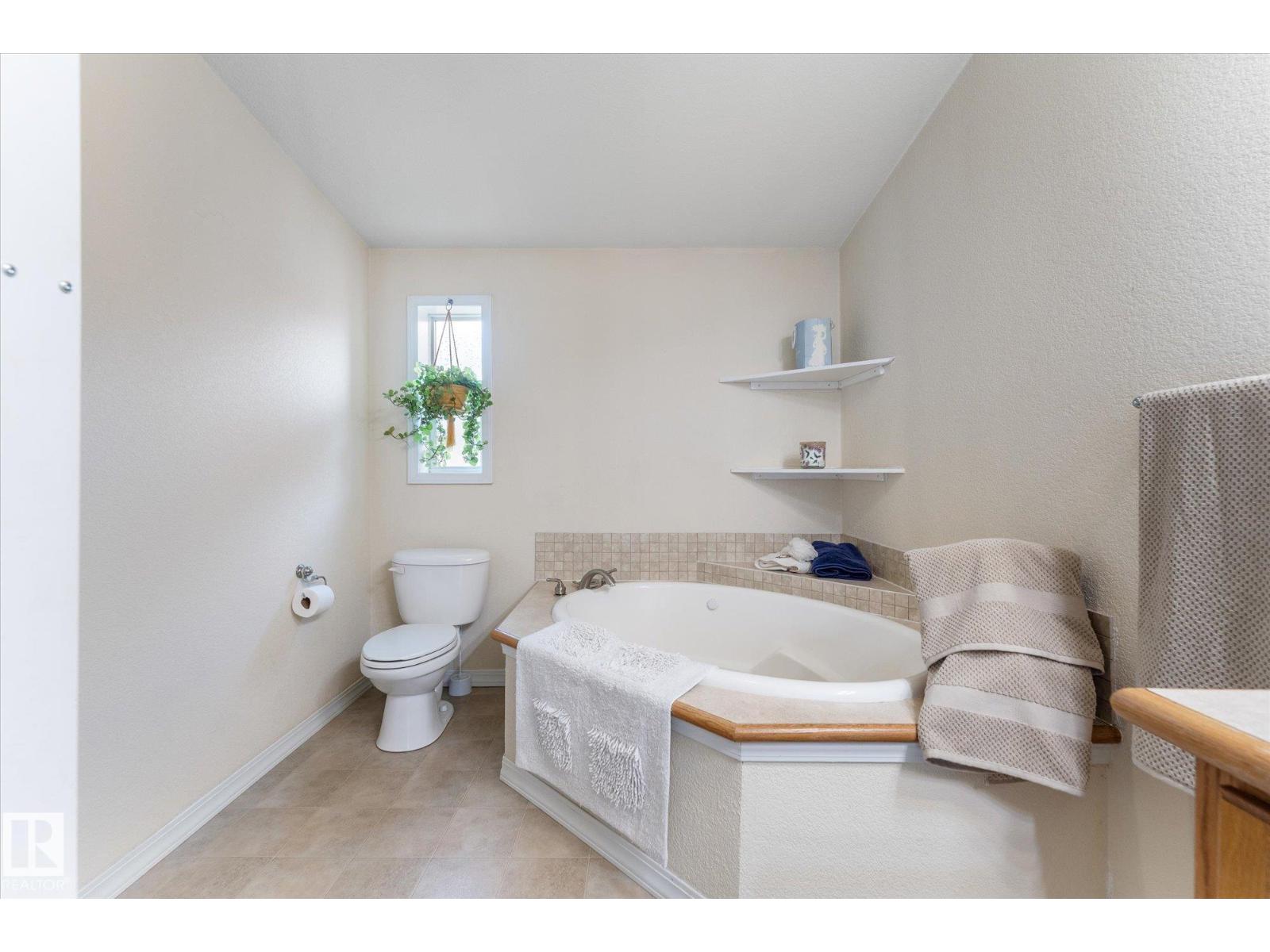 1242 53222 Range Road 272 - 21