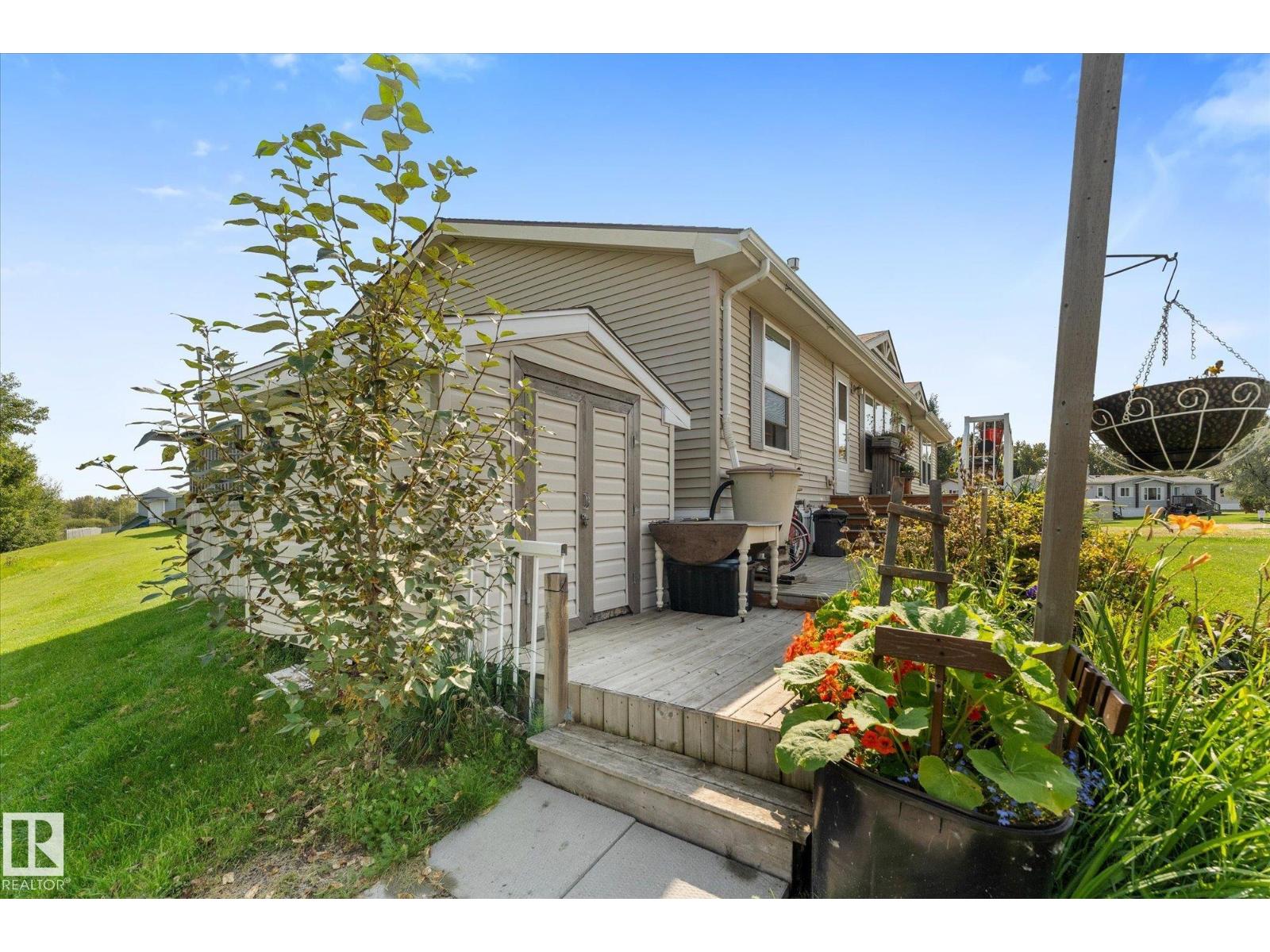 1242 53222 Range Road 272 - 33