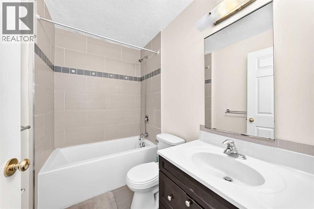 312 Falton Drive NE - 26