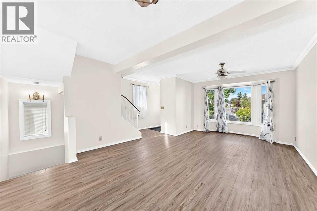 312 Falton Drive NE, Falconridge, Calgary photo 5