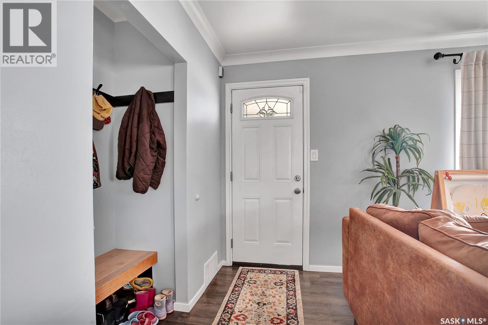 401 R AVENUE N - 3