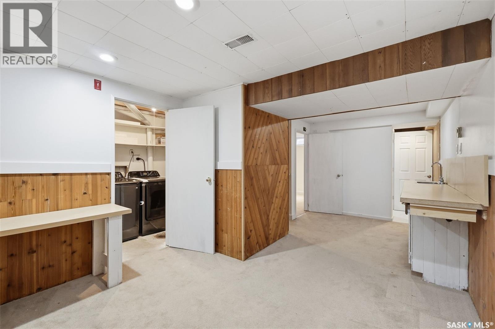 #156 1128 McKercher DRIVE - Image 21