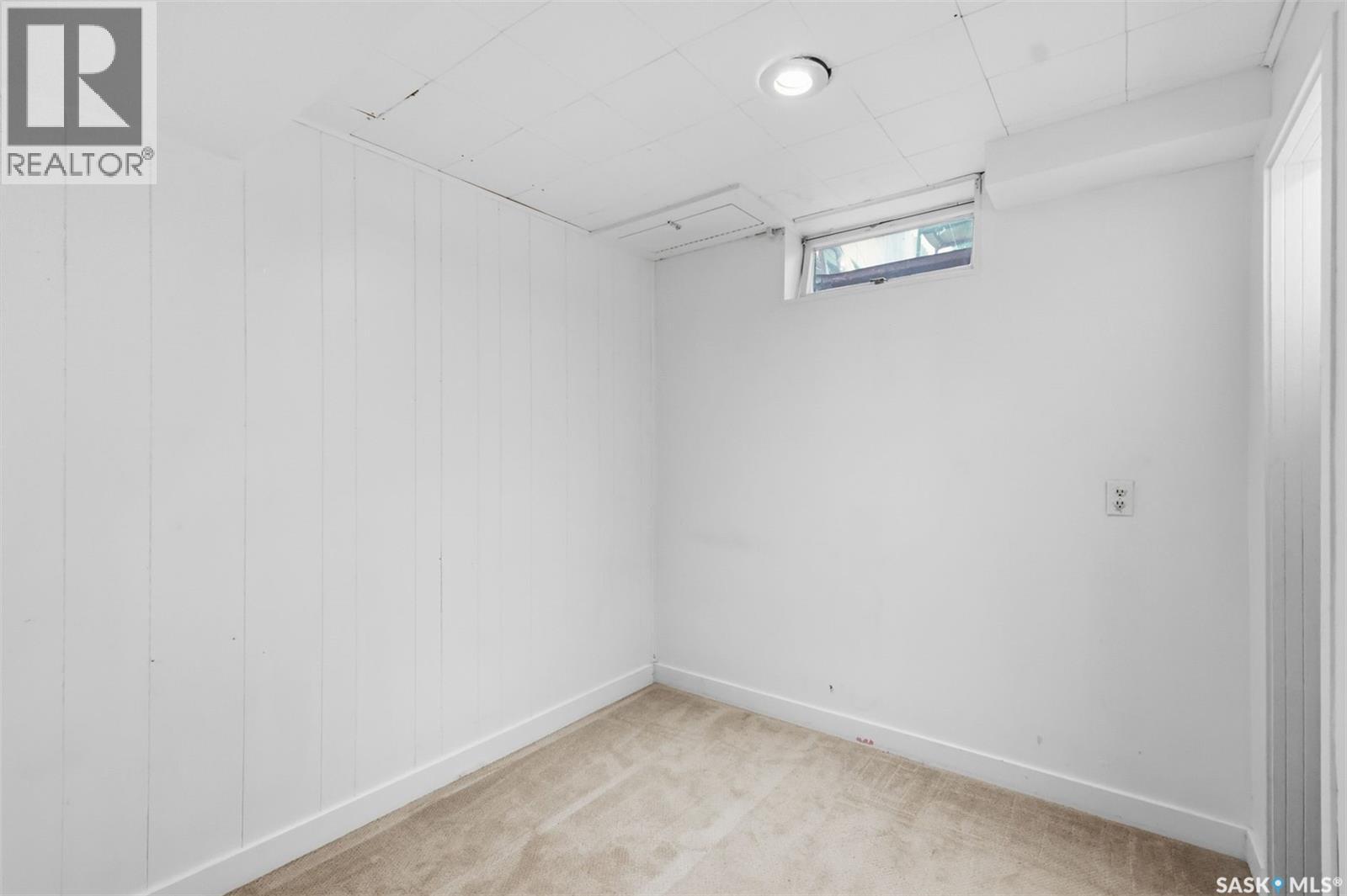 #156 1128 McKercher DRIVE - Image 25