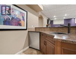 3804 69a Street Close, Camrose, AB T4V5A8 Photo 29
