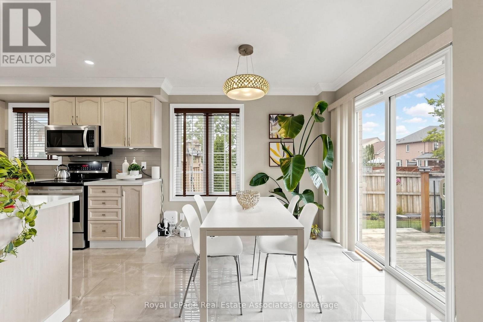 2 PRIMEAU AVENUE - 15