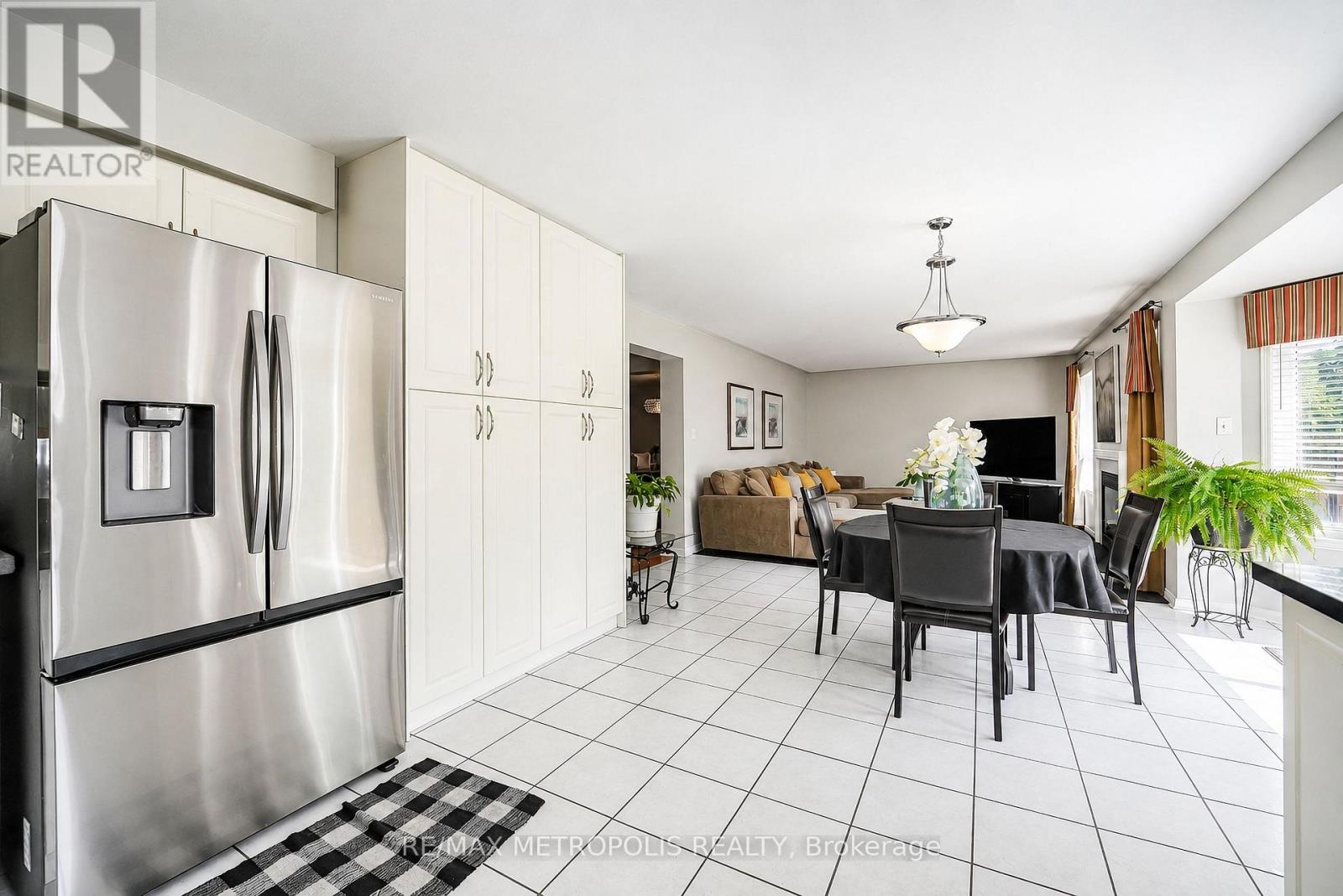 58 DUNWELL CRESCENT - Image 6