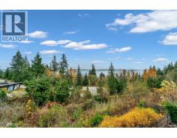 3018 Burfield Place, West Vancouver, BC V7S0A9 Photo 33