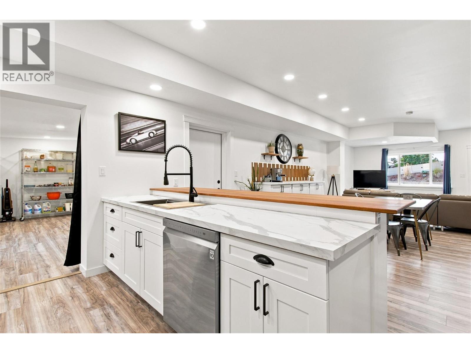 760 Yates Road - Image 33