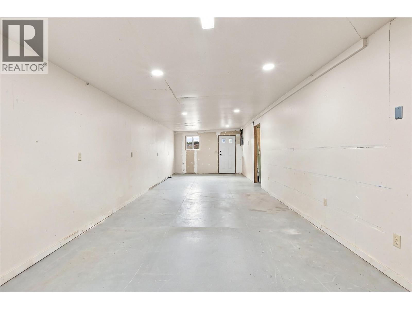 760 Yates Road - 54