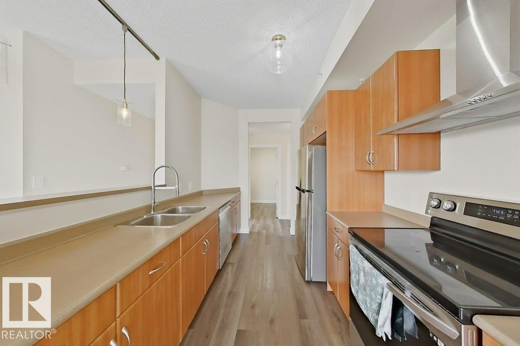 #505 9707 105 ST NW - Image 24
