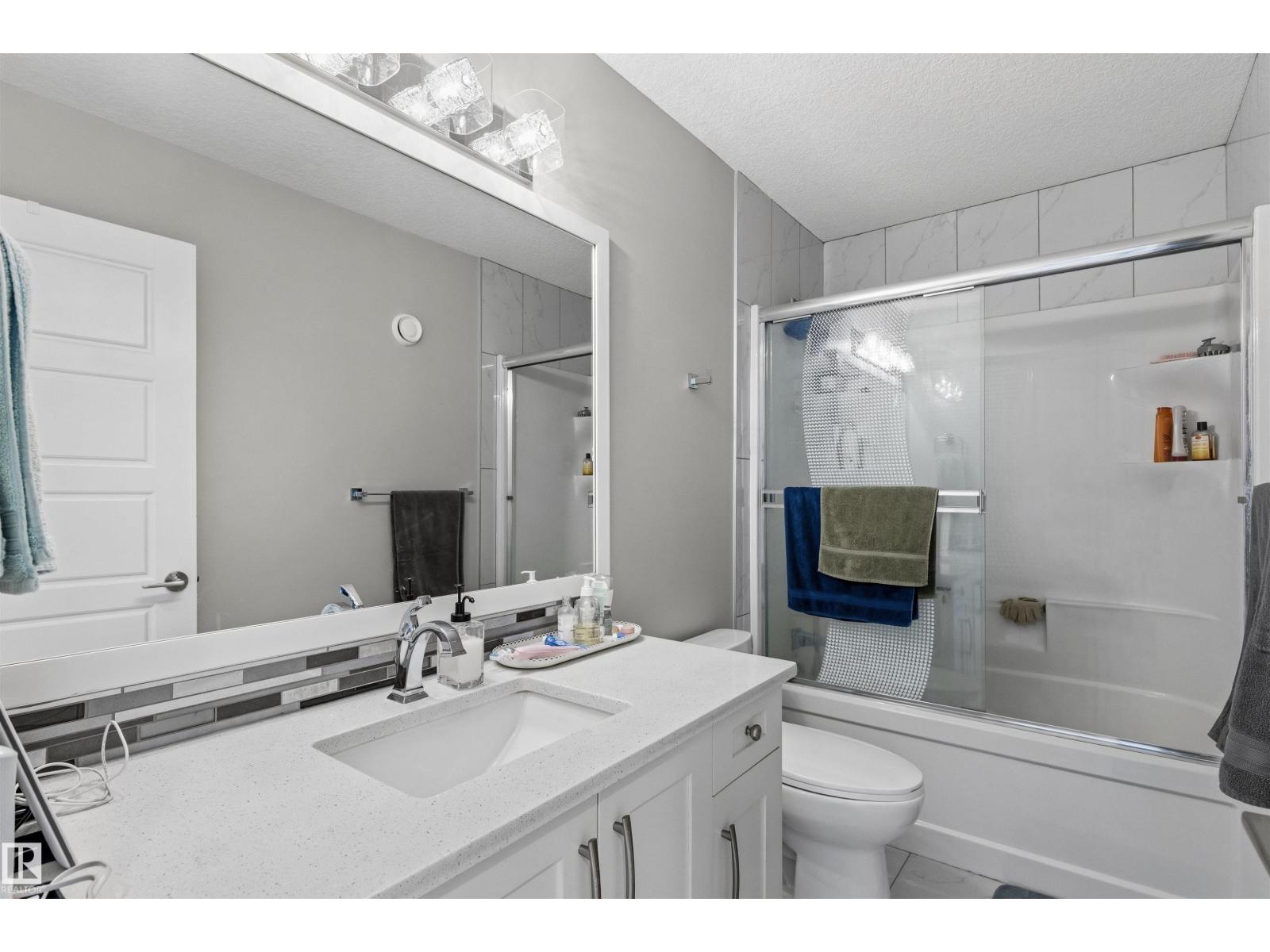 1715 163 ST SW - 21