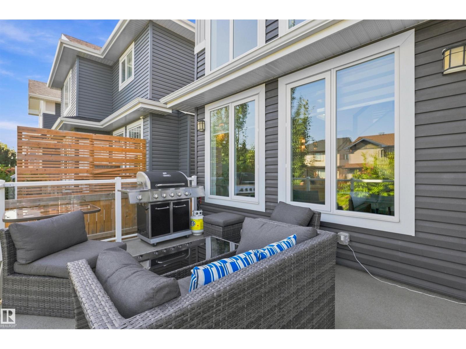1715 163 ST SW - 32