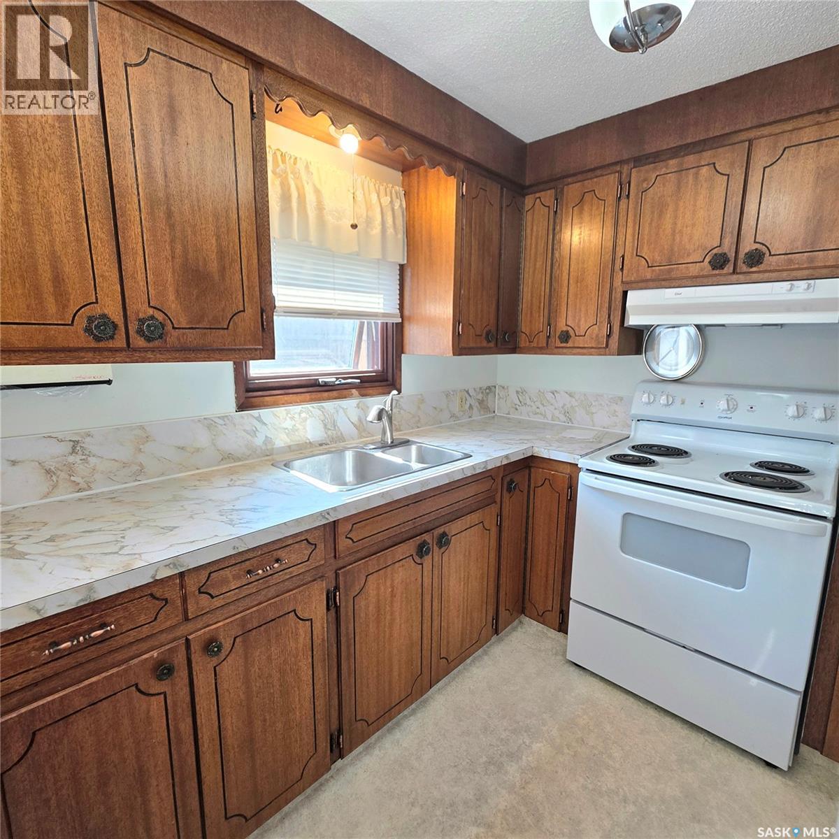 274 Pine STREET - Image 10