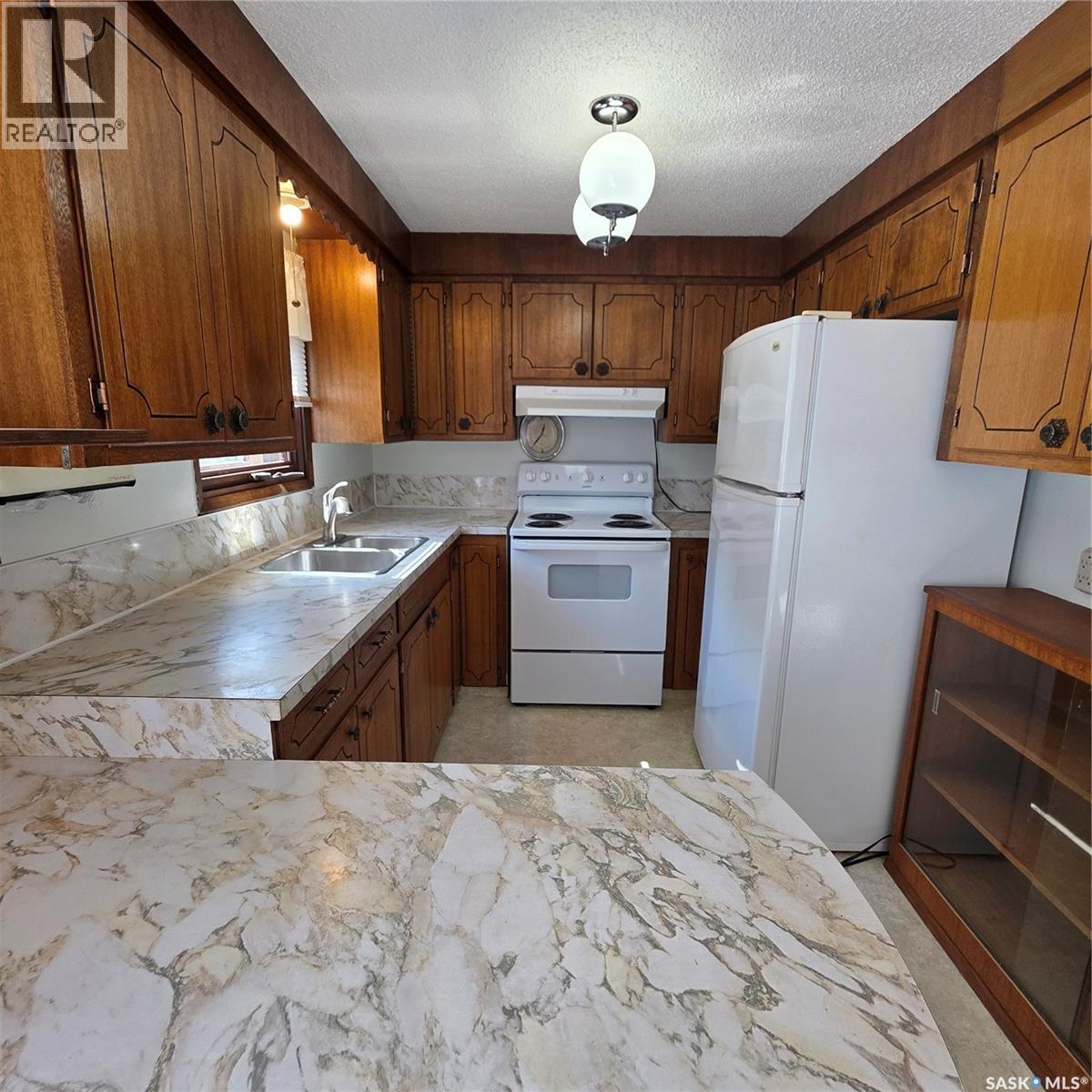 274 Pine STREET - 12