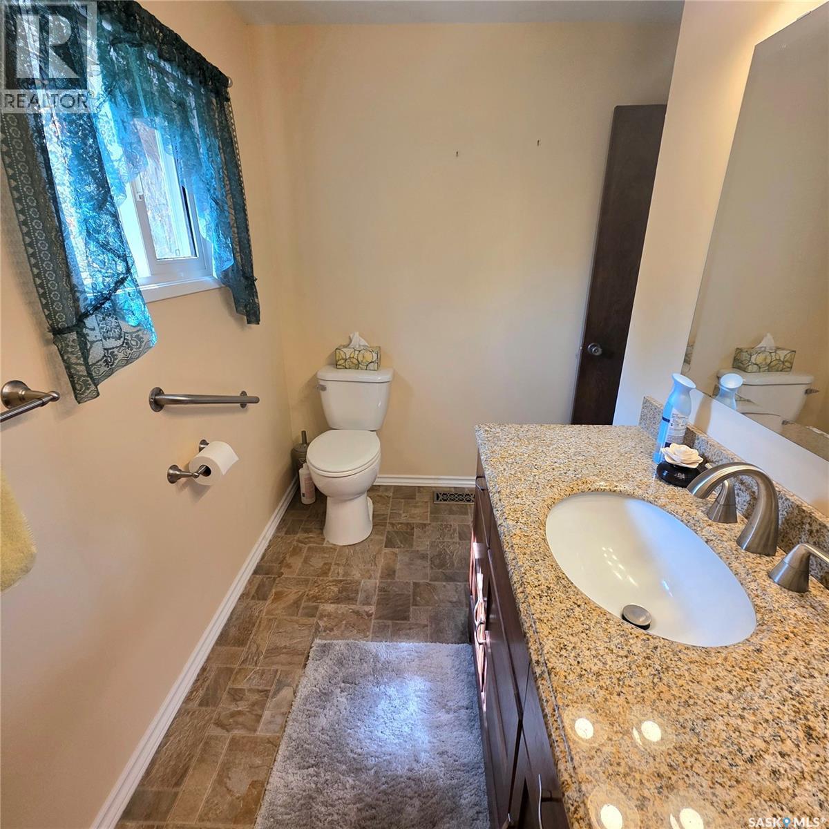 274 Pine STREET - Image 22