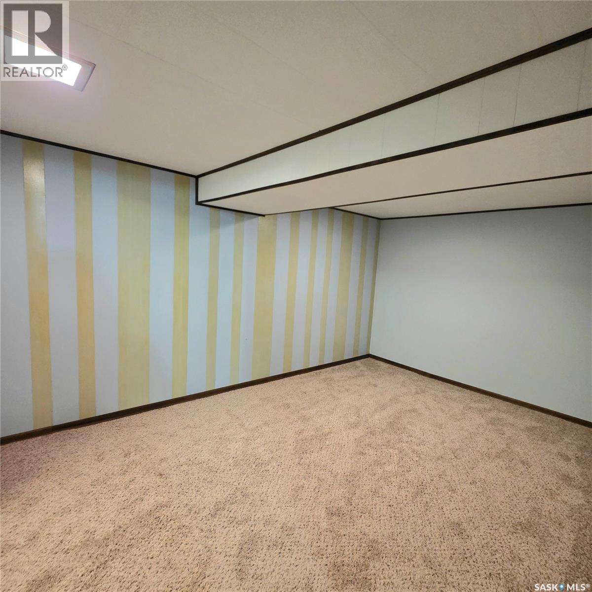274 Pine STREET - Image 32