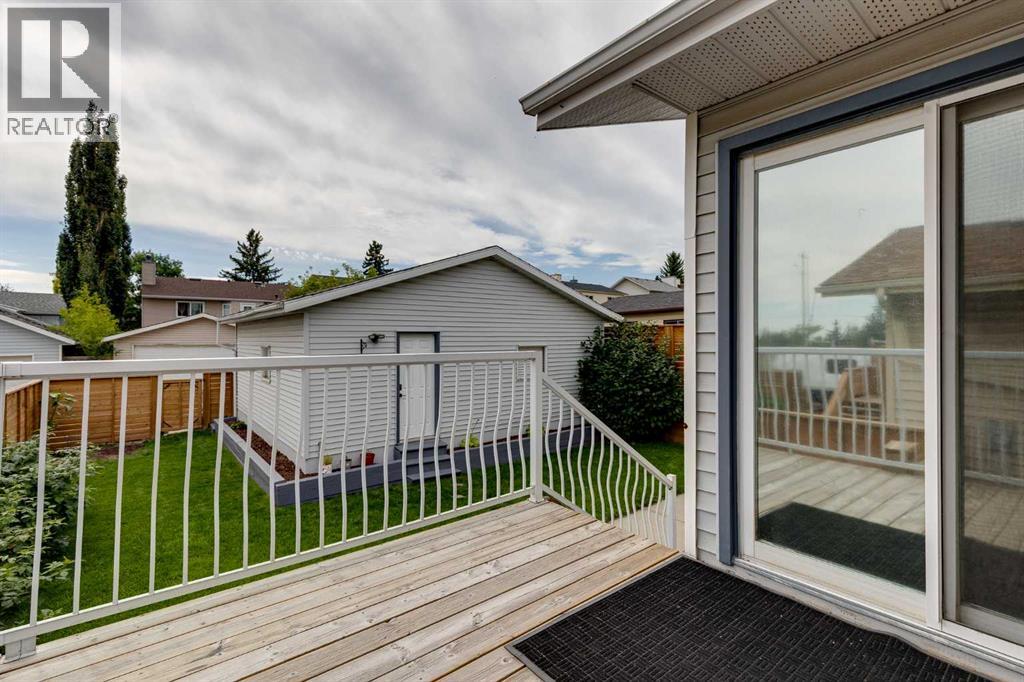 47 Macewan Meadow Link NW - 14