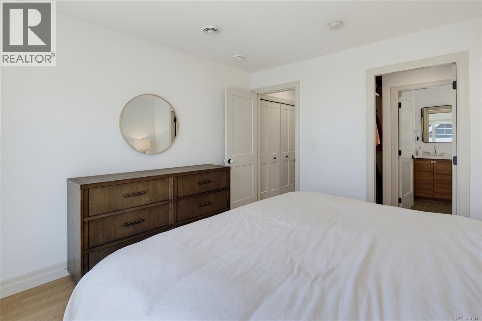 4 3092 Washington Avenue, Victoria