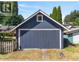 Kitchen - 307 3rd St, Courtenay, BC V9N1E3 Photo 8