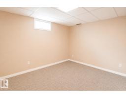 882 Knottwood Rd S Nw, Edmonton, AB T6K3C3 Photo 35