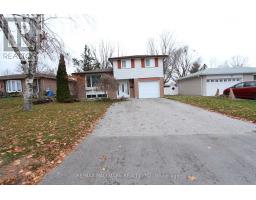 Upper Unit - 8 Meadowland Avenue, Barrie, ON L4N2Y4 Photo 18