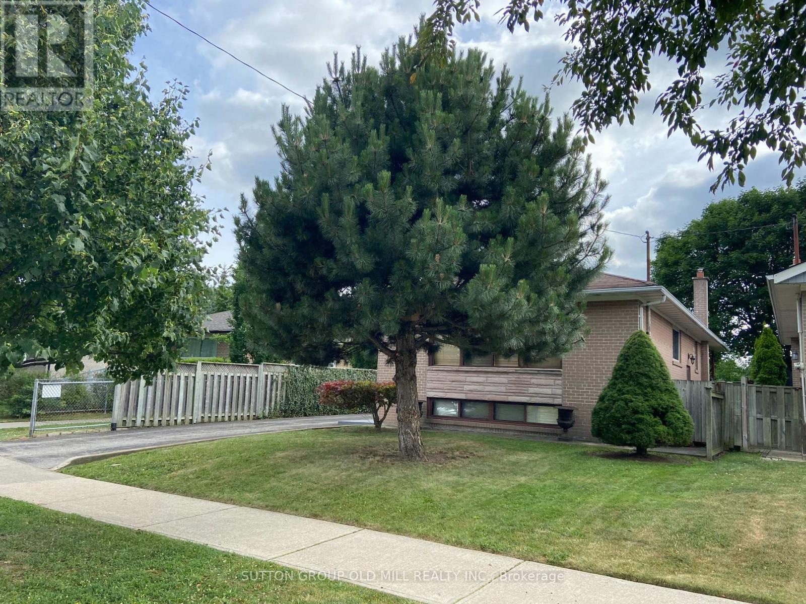 Photo of 32 Hagersville Court