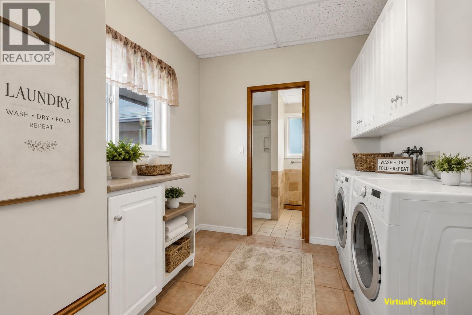 760 Hudson Street - 12