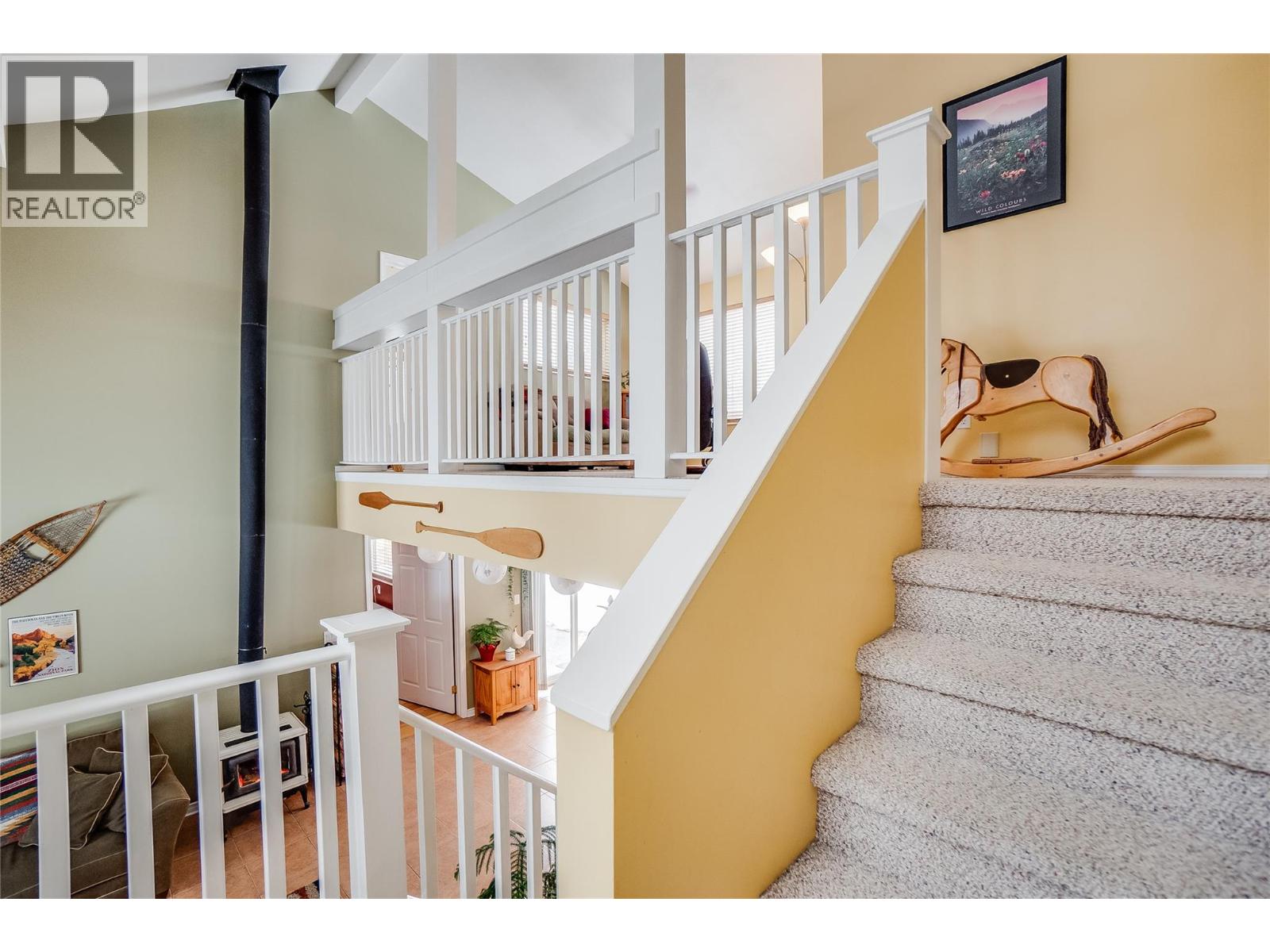 661 C Avenue - Image 33