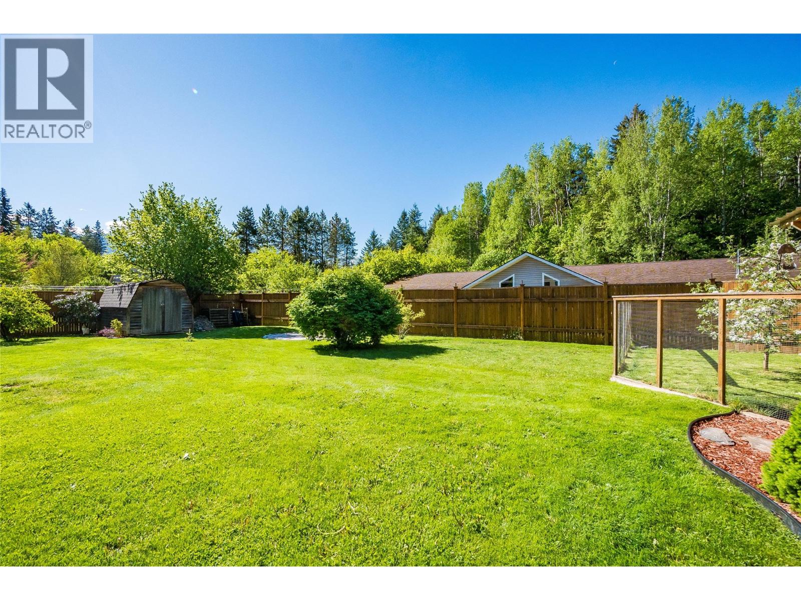 661 C Avenue - Image 57