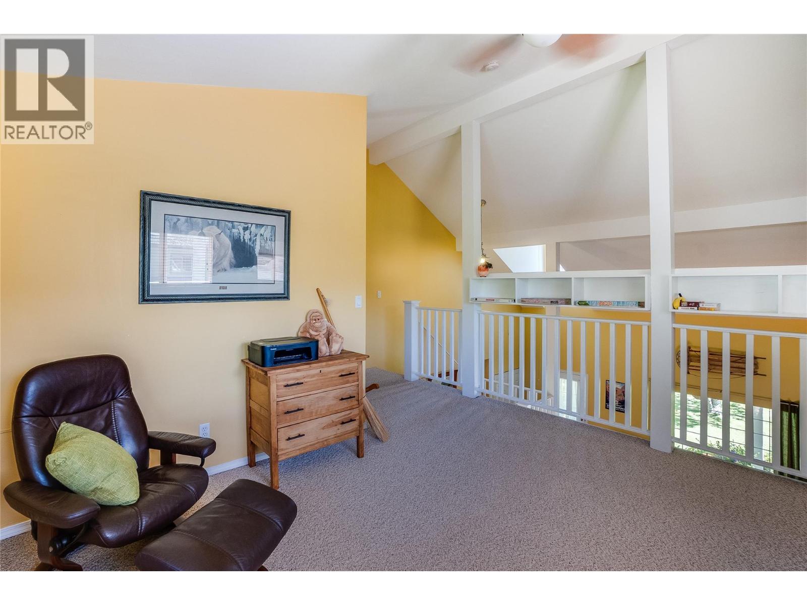661 C Avenue - Image 34