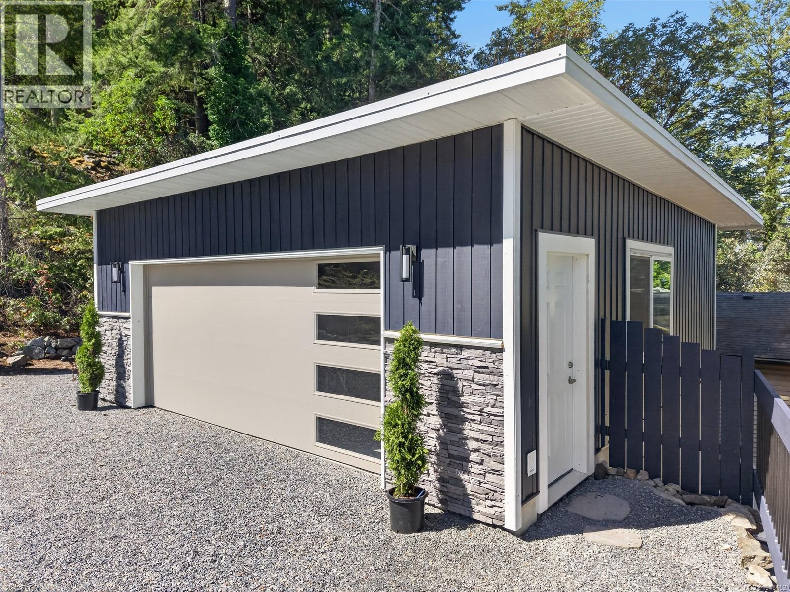 3819 Sundown Dr - Image 5