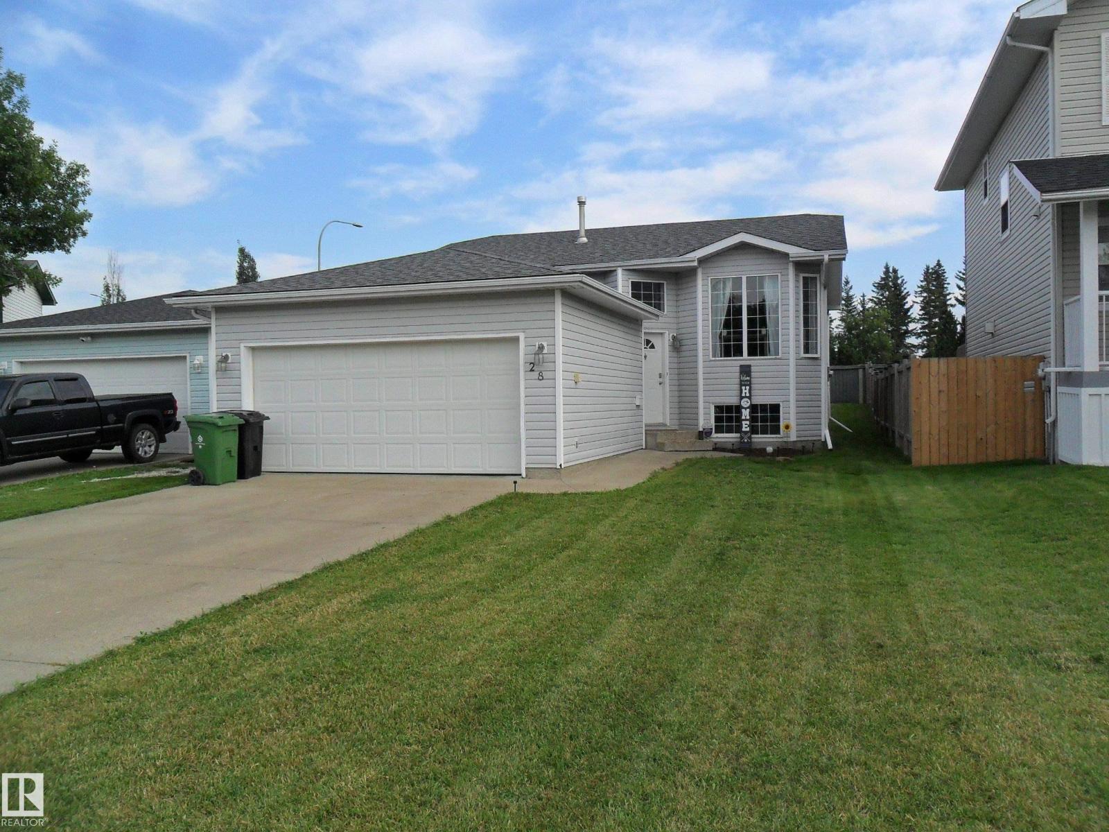 28 Bridgeview CR NW - 1