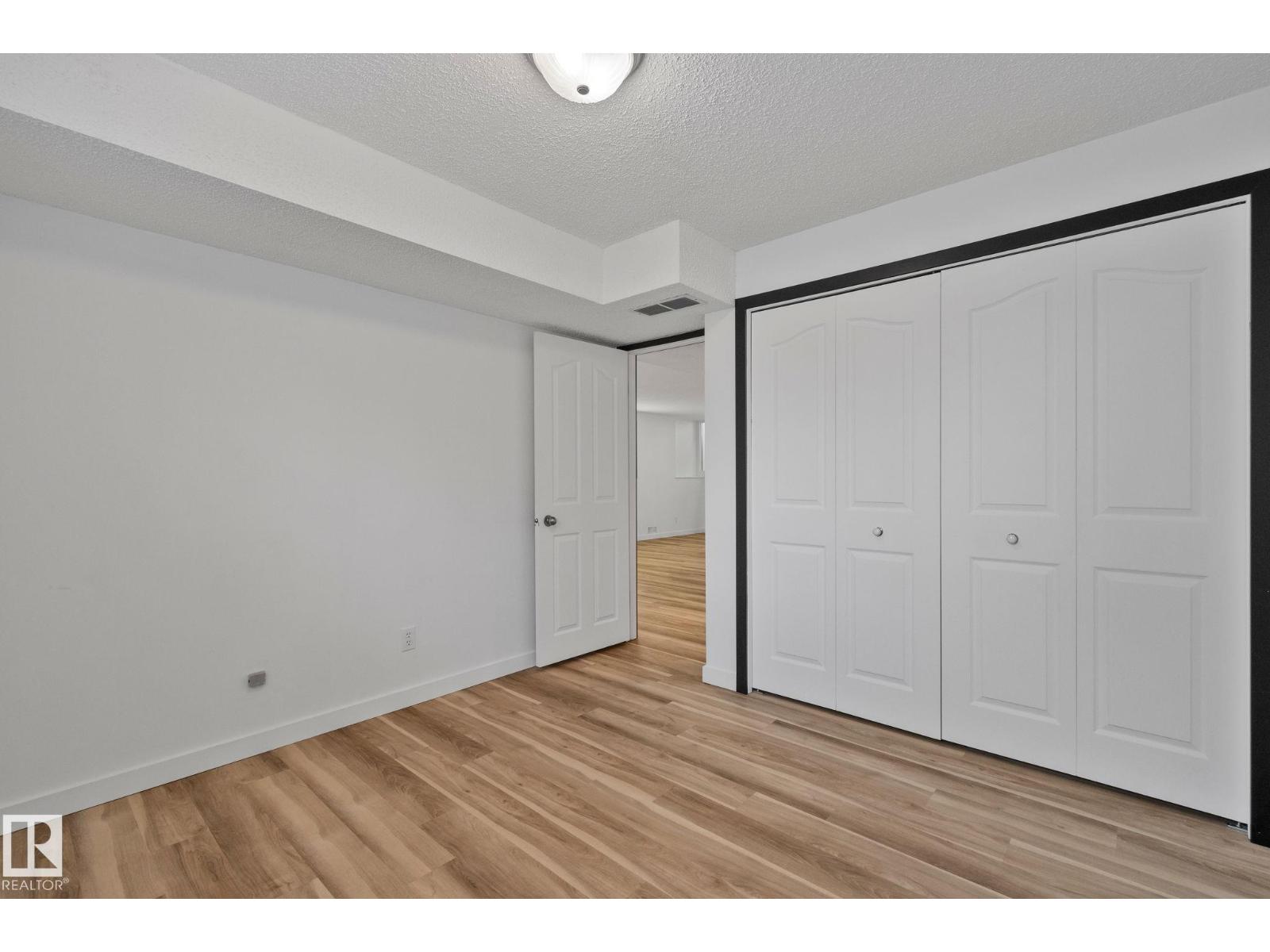 15055 128 ST NW - 12