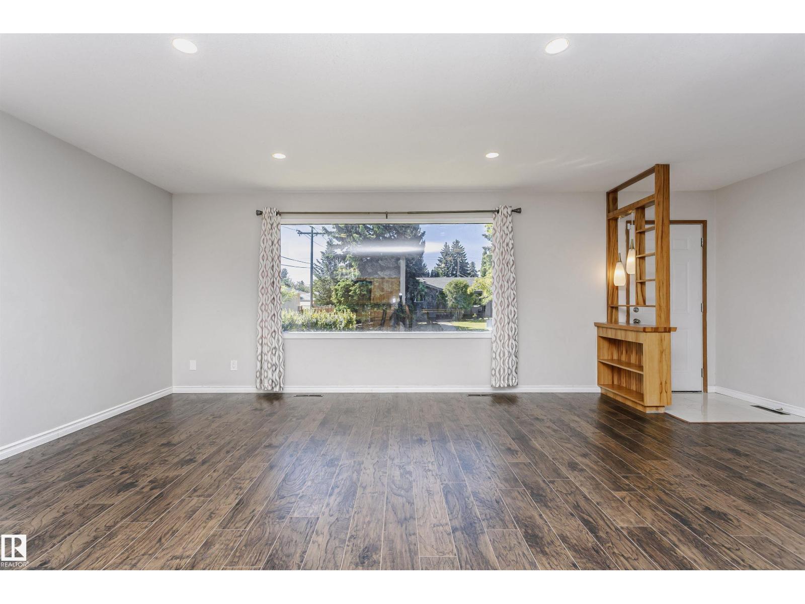 11440 44A AV NW - Image 6