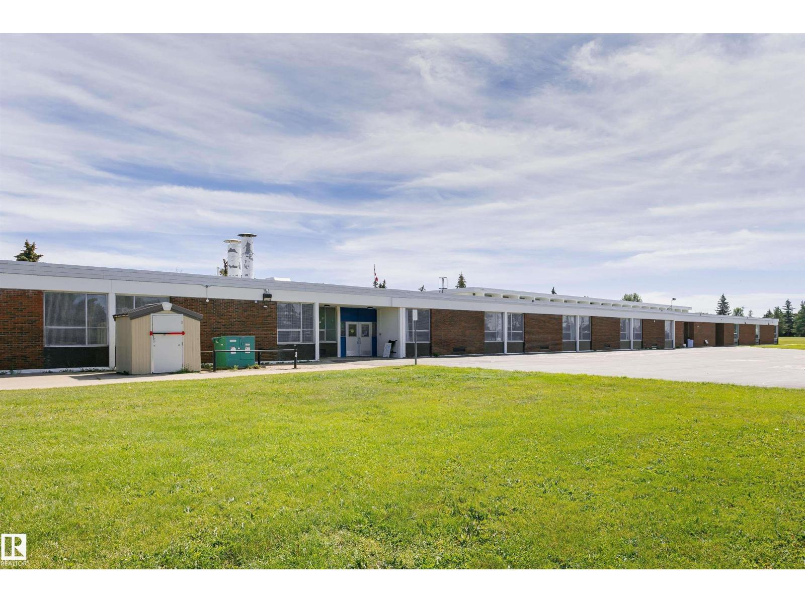 11440 44A AV NW - Image 52
