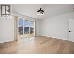 167 Heldon Court, West Kelowna, BC V1Z3S5 Photo 32