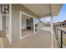 Pantry - 167 Heldon Court, West Kelowna, BC V1Z3S5 Photo 13