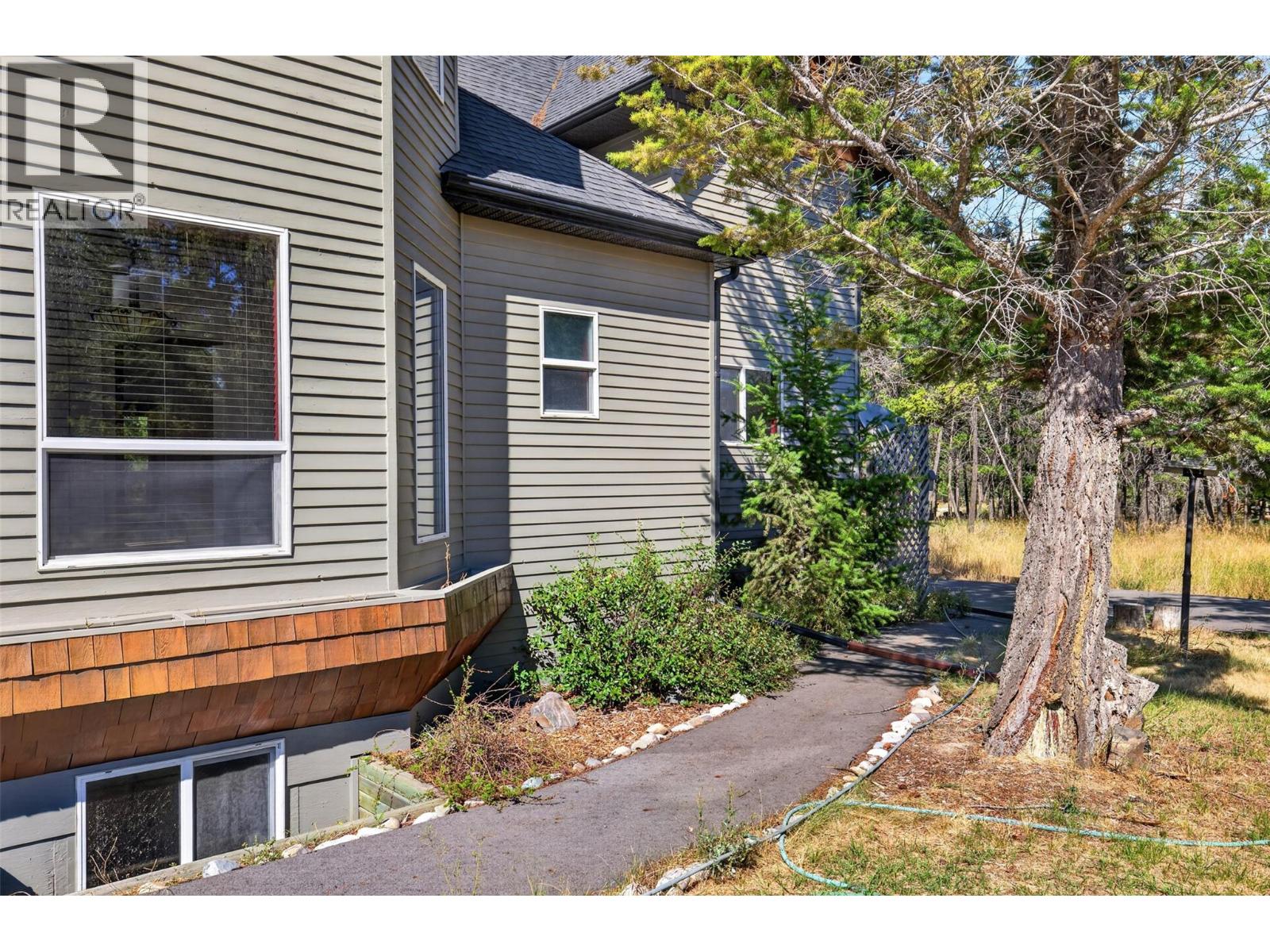 6823 COLUMBIA RIDGE Drive - 9