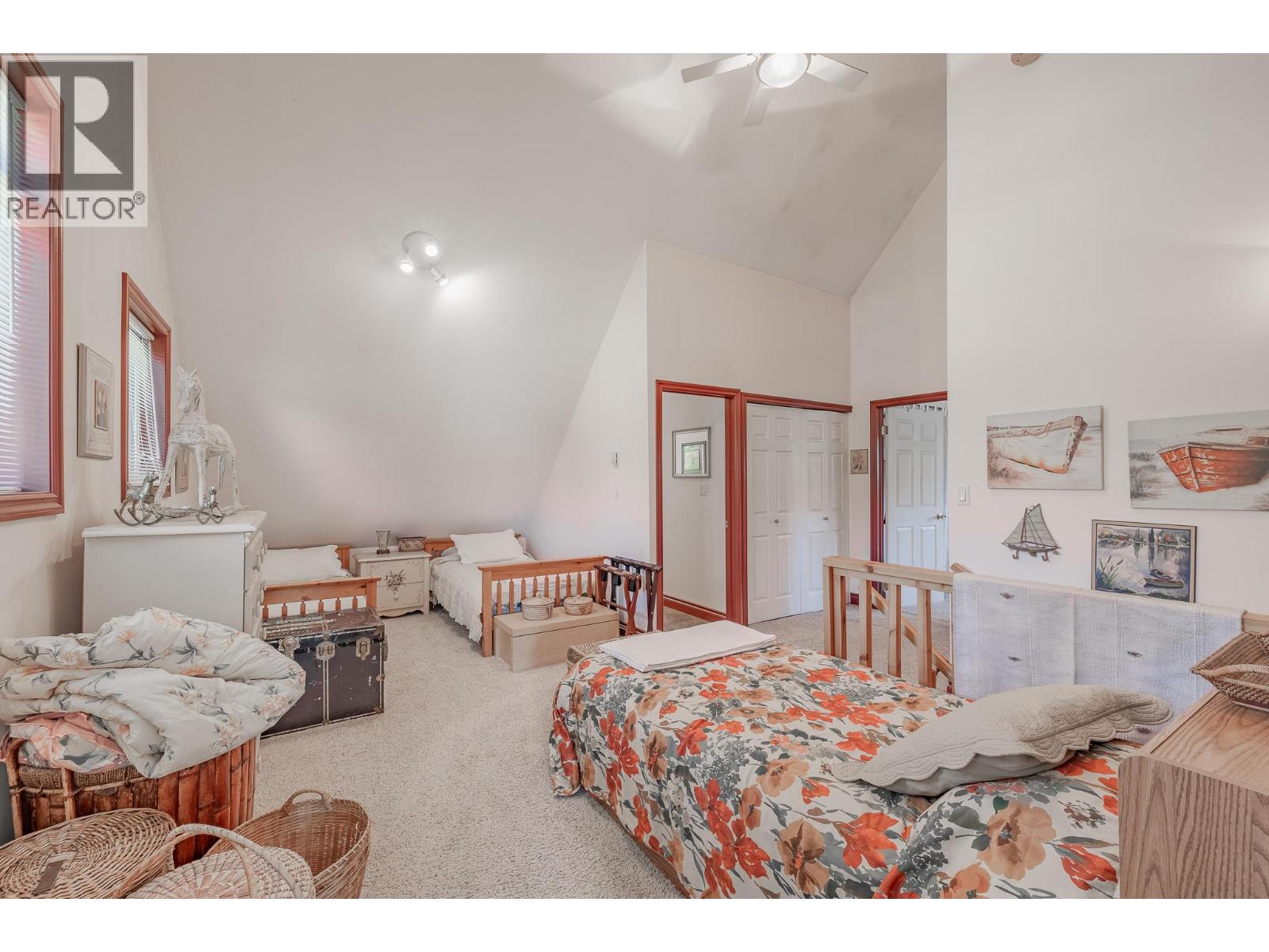 6823 COLUMBIA RIDGE Drive - 27