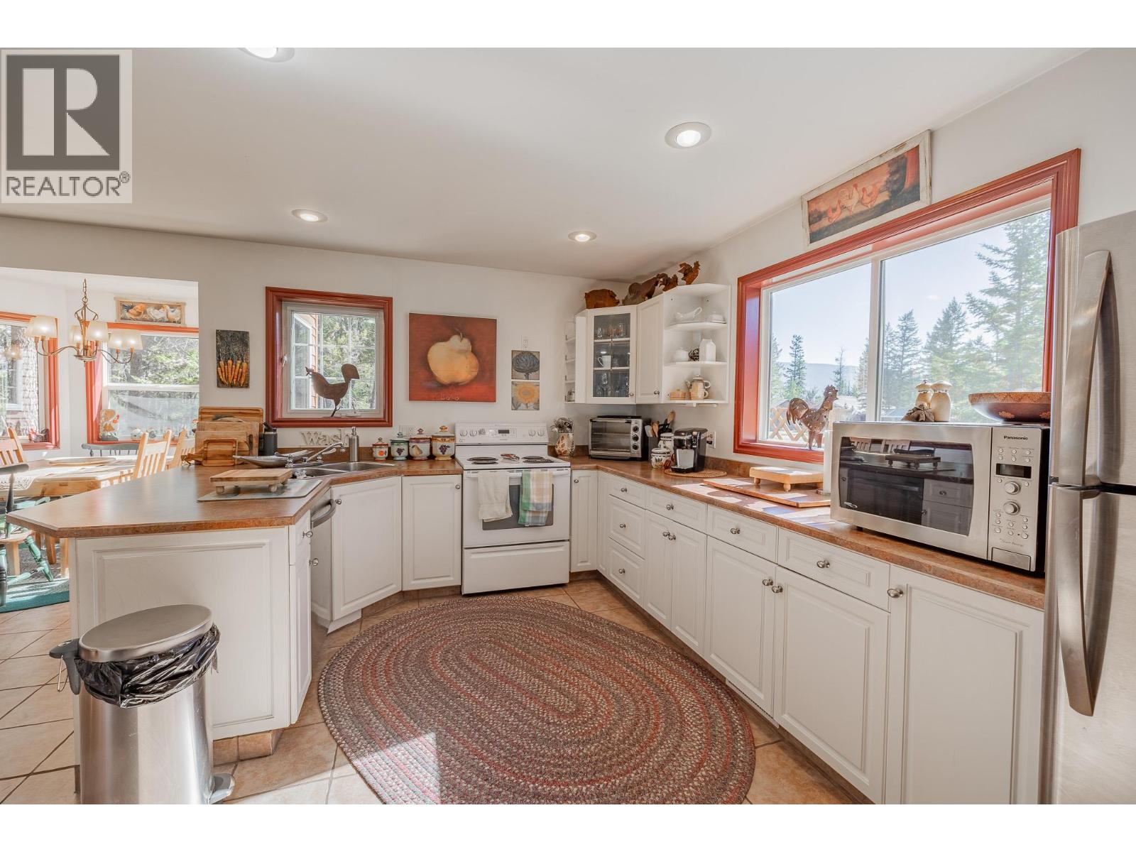 6823 COLUMBIA RIDGE Drive - 22